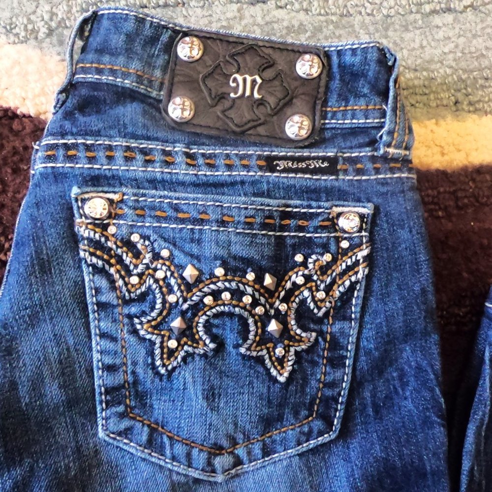Miss Me Mid-rise Boot Cut Jeans 27